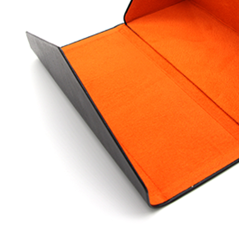 W53 Folding Triangle Magnetic Hard Case Box kanggo Kacamata Hitam kanggo desain branding (2)
