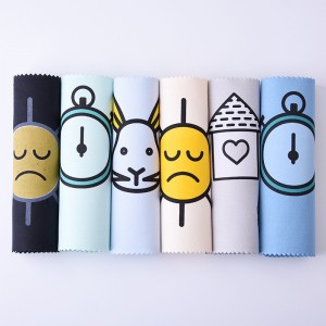 Best quality Lint-Free Soft Microfiber Cleaning Cloths for Eyeglasses, Camera Lens, Cell Phones, Computers and Other Delicate Surfaces Cleaner