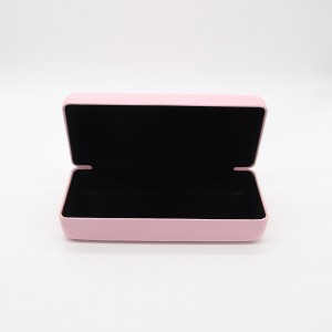 China wholesale China  Pattern Logo Metal Spectacle Sunglasses Case