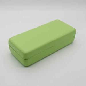 China wholesale China  Pattern Logo Metal Spectacle Sunglasses Case