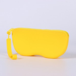 Soft Silicone Zipper Eyewear Case – Seamless Odorless, Large Capacity
