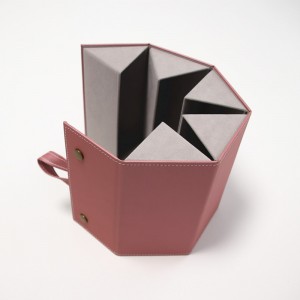 Hot Selling PU leather handmade Eyeglasses Folding Sunglasses Case Sunglass Case with Logo