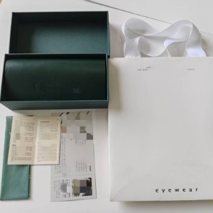 Complete Green Eyewear Packaging Set – Case, Cloth, Box, Bag
