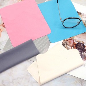 A-407 Factory customized Microfiber environment-friendly plastic bottle glasses cleaning cloth